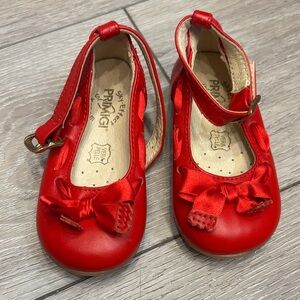Primigi Vibrant Red Dress Shoes for Kids size 5 (20 eu)